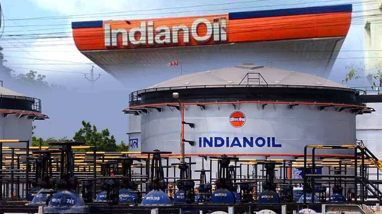 Indian Oil: হাইটেক CCTV দিয়ে নজরদারি! ১০০ মিটারের টানেল খুঁড়ে দেদার তেল চুরি, মাথায় হাত ইন্ডিয়ান ওয়েলের Indian Oil: হাইটেক CCTV দিয়ে নজরদারি! ১০০ মিটারের টানেল খুঁড়ে দেদার তেল চুরি, মাথায় হাত ইন্ডিয়ান ওয়েলের