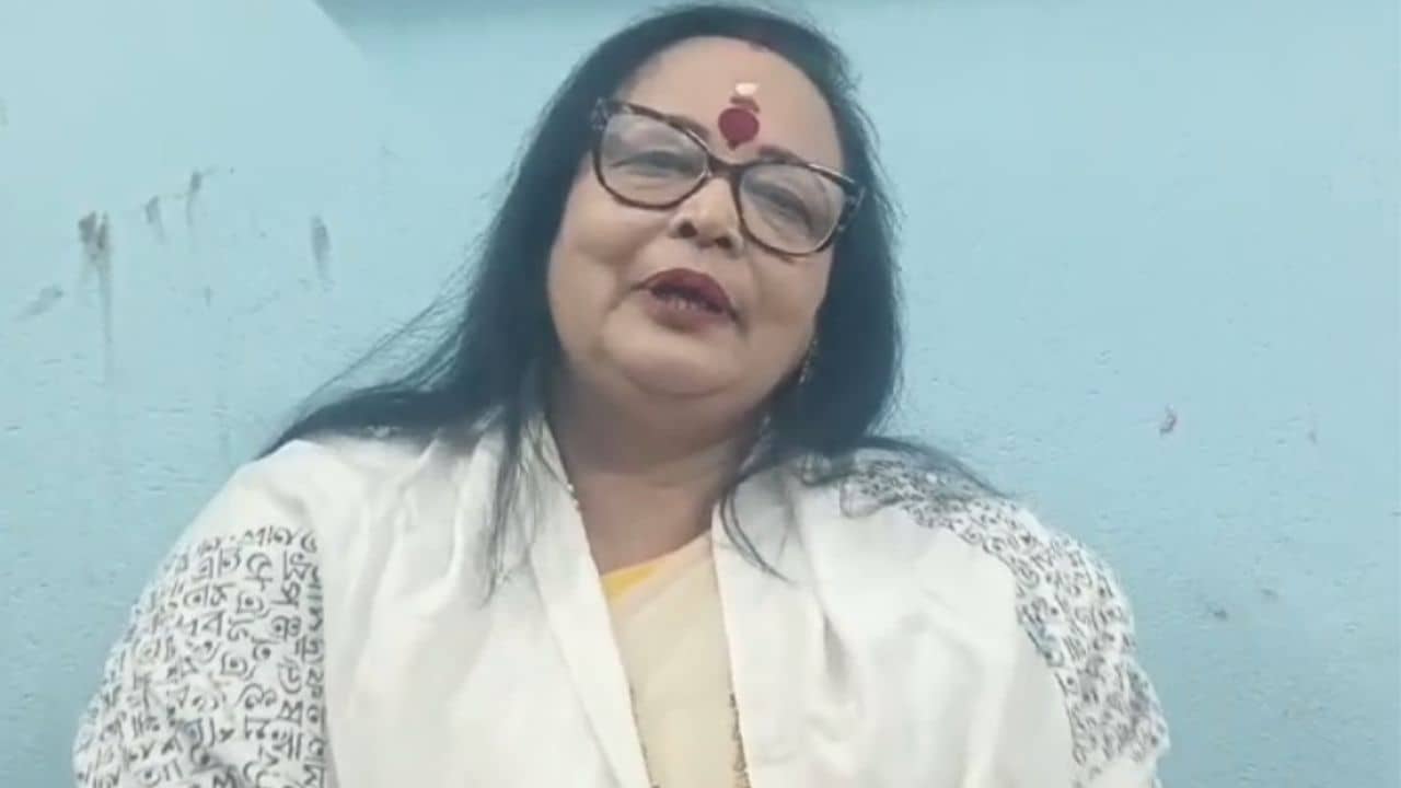 Katwa: রবীন্দ্রনাথের সৃষ্টি উৎখাতের চেষ্টা চলেছ...যে মানুষরা করছেন ভুল বুঝবেন, বাংলাদেশ নিয়ে মুখ খুললেন নজরুলের নাতনী