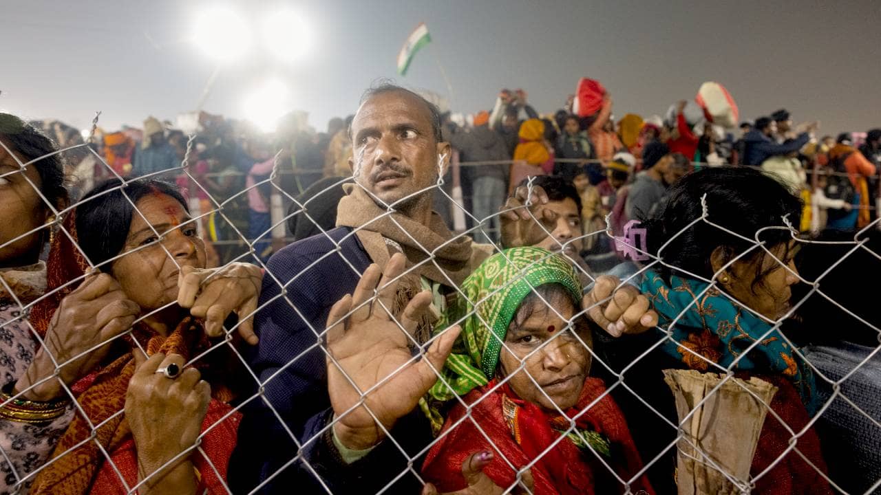 Mahakumbh 2025: কুম্ভে গিয়ে প্রাণ গেল কতজন বাঙালির, নিখোঁজ কতজন, দেখে নিন তালিকা