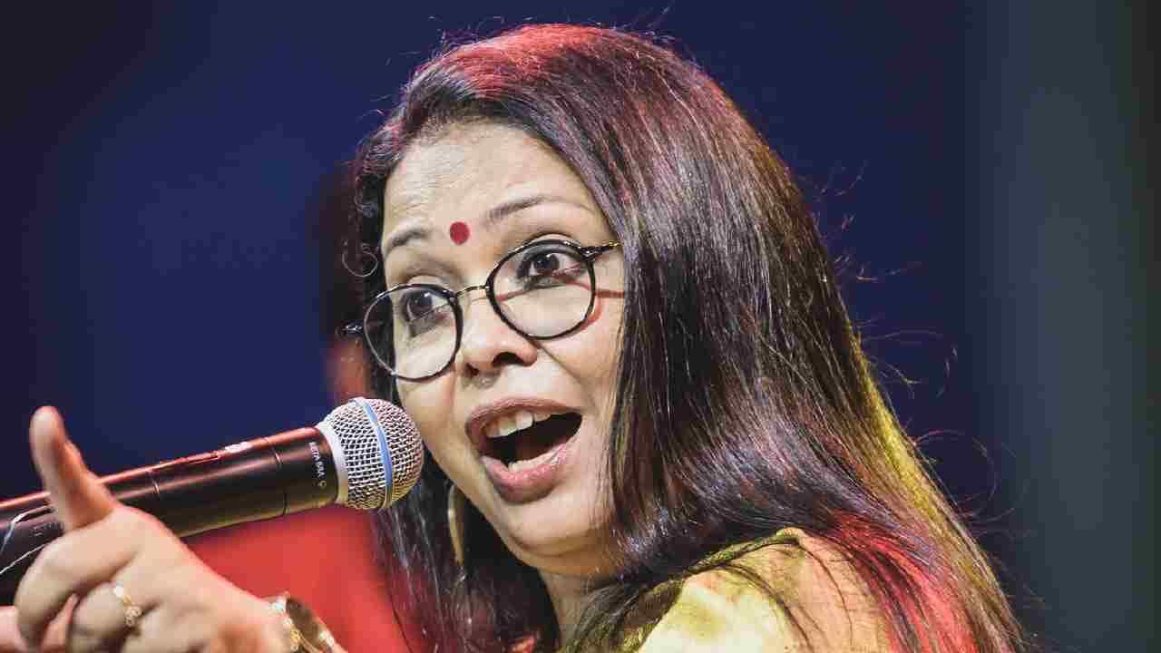 'শুধুমাত্র এই কারণে...', কেন মা হতে চান না লোপামুদ্রা মিত্র? 'শুধুমাত্র এই কারণে...', কেন মা হতে চান না লোপামুদ্রা মিত্র?