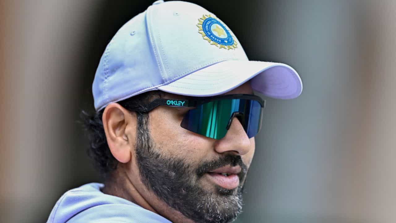 Rohit Sharma Speaks: অবসরের পথে? যাবতীয় প্রশ্নের উত্তর দিলেন রোহিত শর্মা Rohit Sharma Speaks: অবসরের পথে? যাবতীয় প্রশ্নের উত্তর দিলেন রোহিত শর্মা