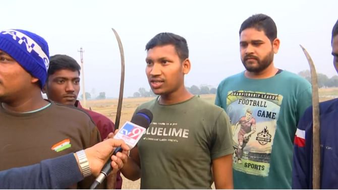 জঙ্গিদের 'টার্গেটে' বাংলার এই স্কুল, কাটারি হাতে তৈরি ভারতীয়রাও