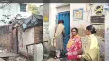 School: অত্যন্ত লজ্জার! ক্লাসরুমে প্রধান শিক্ষিকার সঙ্গে সহ শিক্ষকের যে আচরণ দেখল, তাতে স্কুল ছাড়ল পড়ুয়ারা