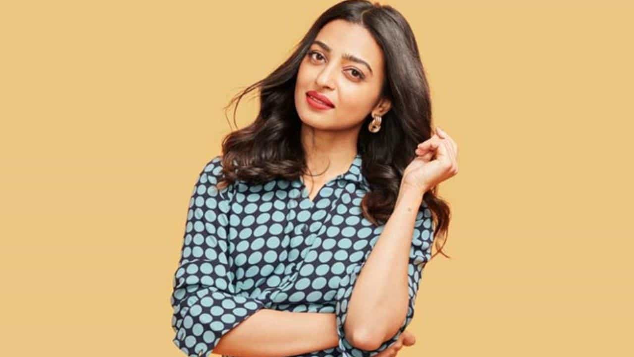 'কোনও নির্দিষ্ট নিয়ম নেই', সিনেপাড়ায় কোন শর্ত মেনে চলেন রাধিকা? 'কোনও নির্দিষ্ট নিয়ম নেই', সিনেপাড়ায় কোন শর্ত মেনে চলেন রাধিকা?