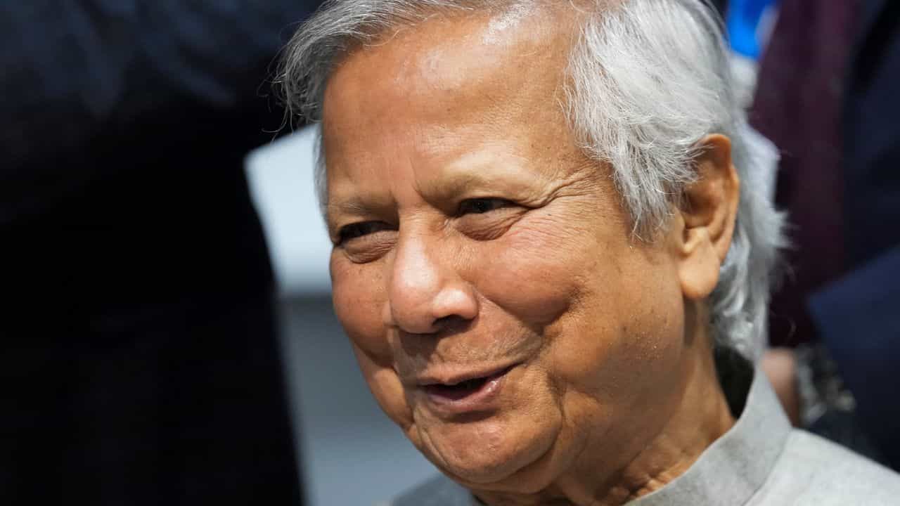 Muhammad Yunus: ইউনূসের কী স্পর্ধা! বললেন, 'ভারতের ম্যাপই আঁকা যাবে না যদি...' Muhammad Yunus: ইউনূসের কী স্পর্ধা! বললেন, 'ভারতের ম্যাপই আঁকা যাবে না যদি...'