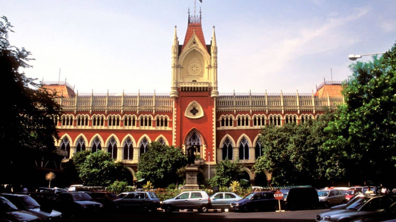 Calcutta High Court: কোন অস্ত্র নিয়ে রাম নবনীতে মিছিল করা যাবে না জানিয়ে দিল কলকাতা হাইকোর্ট