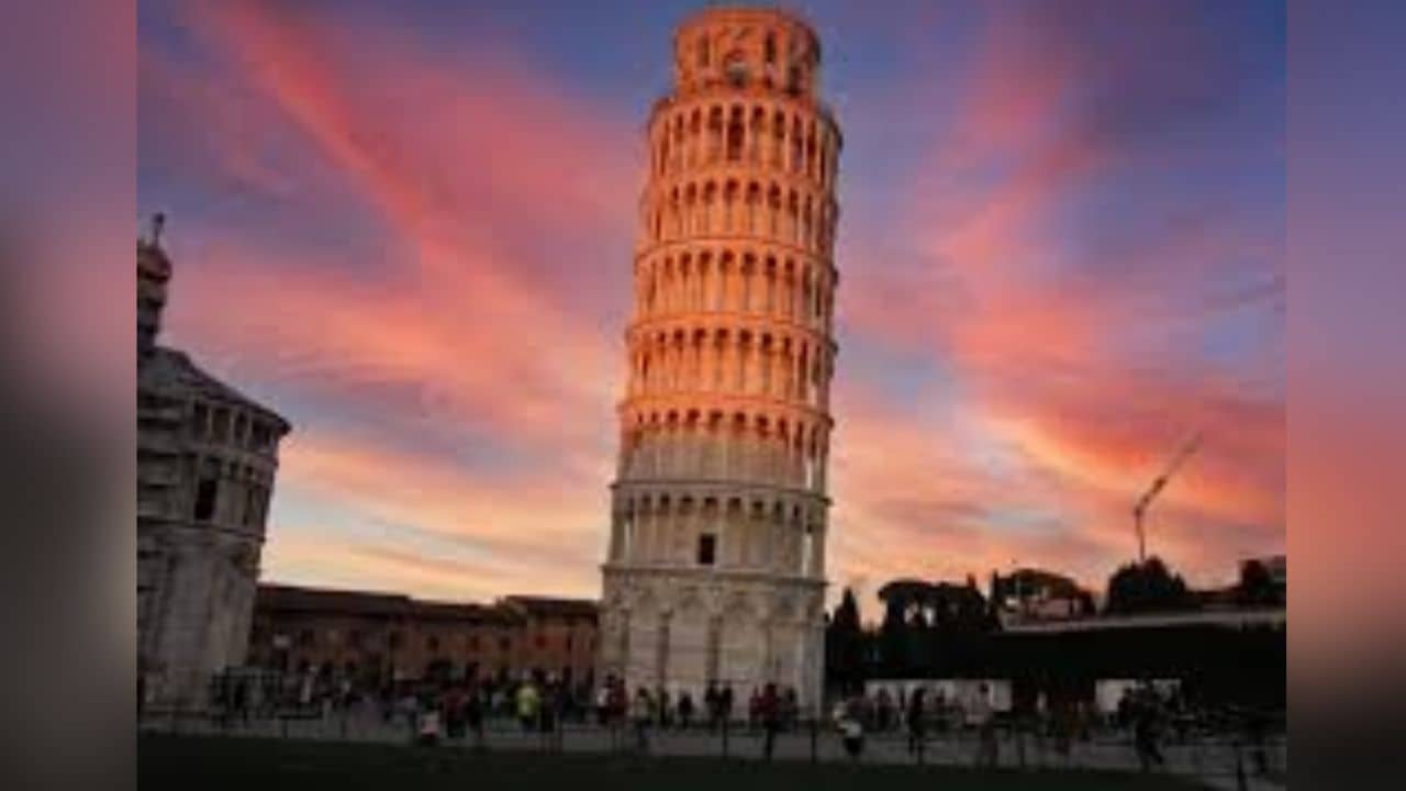 বাংলাই অনুপ্রেরণা? আরও হেলে পড়ছে পিসার টাওয়ার! এবার কী হবে?