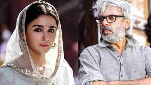 'যখনই তোমাকে আমি কোলে...', সঞ্জয়ের সেটে কী ভাবে বাচ্চা মেয়েকে বাঁচান আলিয়া? 'যখনই তোমাকে আমি কোলে...', সঞ্জয়ের সেটে কী ভাবে বাচ্চা মেয়েকে বাঁচান আলিয়া?