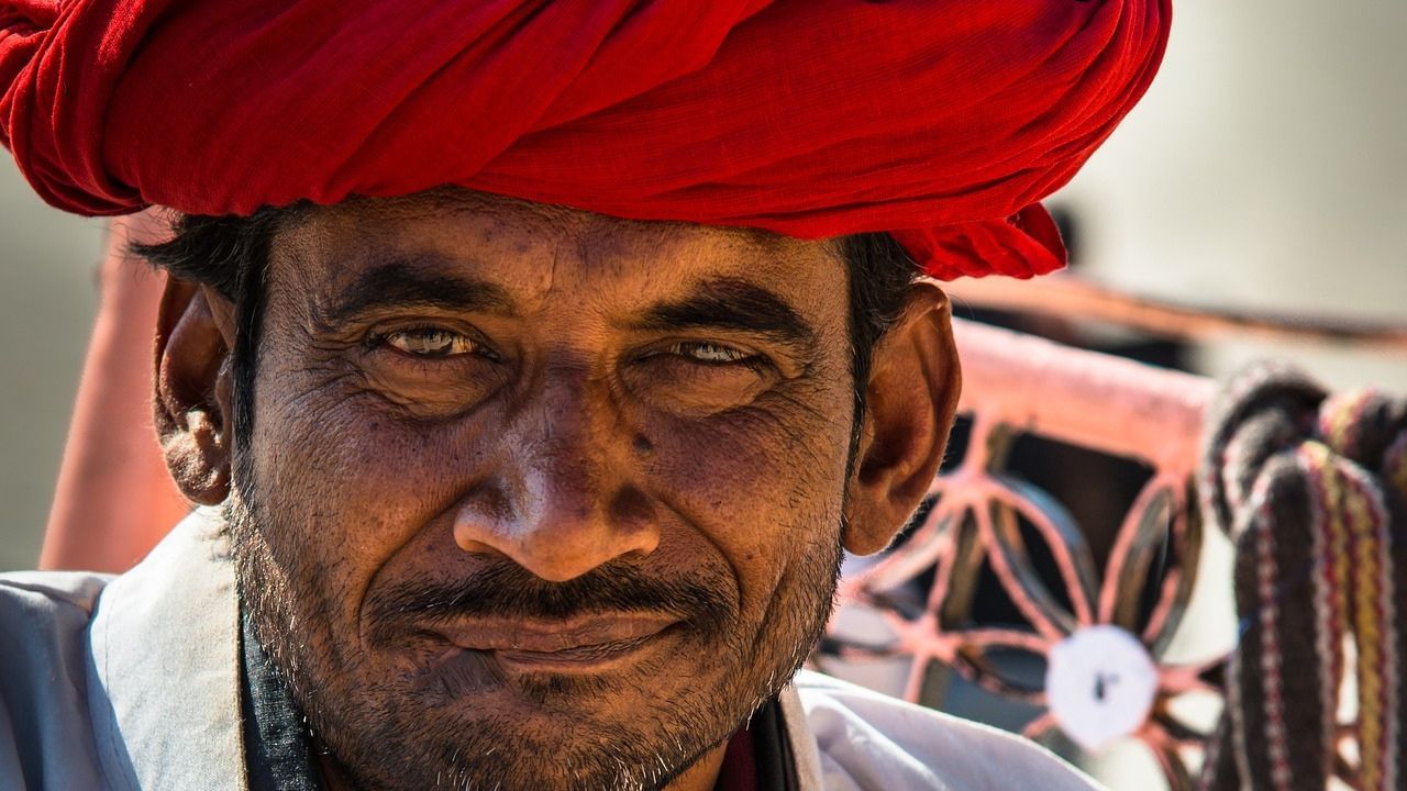  সর্বাধিক ৩ লক্ষ টাকা পর্যন্ত ঋণ পাওয়া যায় এই স্কিমের অধীনে। 