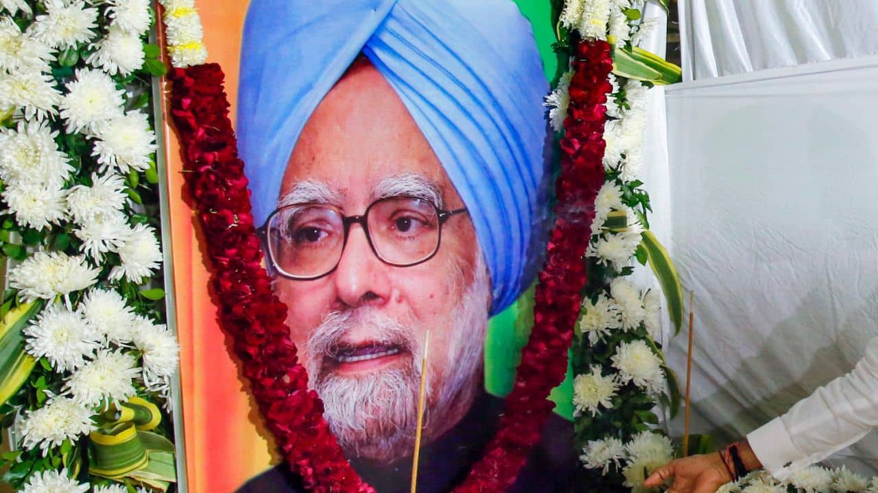 রাজঘাট নয়, মনমোহন সিংয়ের স্মৃতিসৌধ হবে এই জায়গায়, কাজে নামল কেন্দ্র