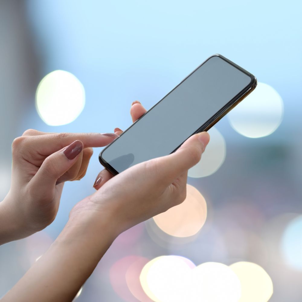 আন্তর্জাতিক টেলিকমিউনিকেশন ইউনিয়ন কোনও দেশকে সেই দেশের কোড দেওয়ার আগে দেশের জনসংখ্যা, ইউনিয়ন এবং অন্যান্য অনেক কিছু খতিয়ে দেখে।
