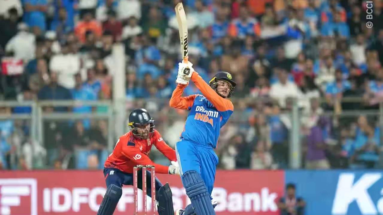 Abhishek Sharma Century: কেরিয়ারের দ্বিতীয় সেঞ্চুরি অভিষেক শর্মার, অল্পের জন্য রোহিতের রেকর্ড রক্ষা!