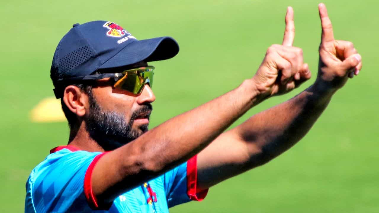 Ranji Trophy: সচিন-আজহারের দুরন্ত ইনিংস, বিদর্ভর বিরুদ্ধে ব্যাকফুটে অজিঙ্ক রাহানেরা! Ranji Trophy: সচিন-আজহারের দুরন্ত ইনিংস, বিদর্ভর বিরুদ্ধে ব্যাকফুটে অজিঙ্ক রাহানেরা!