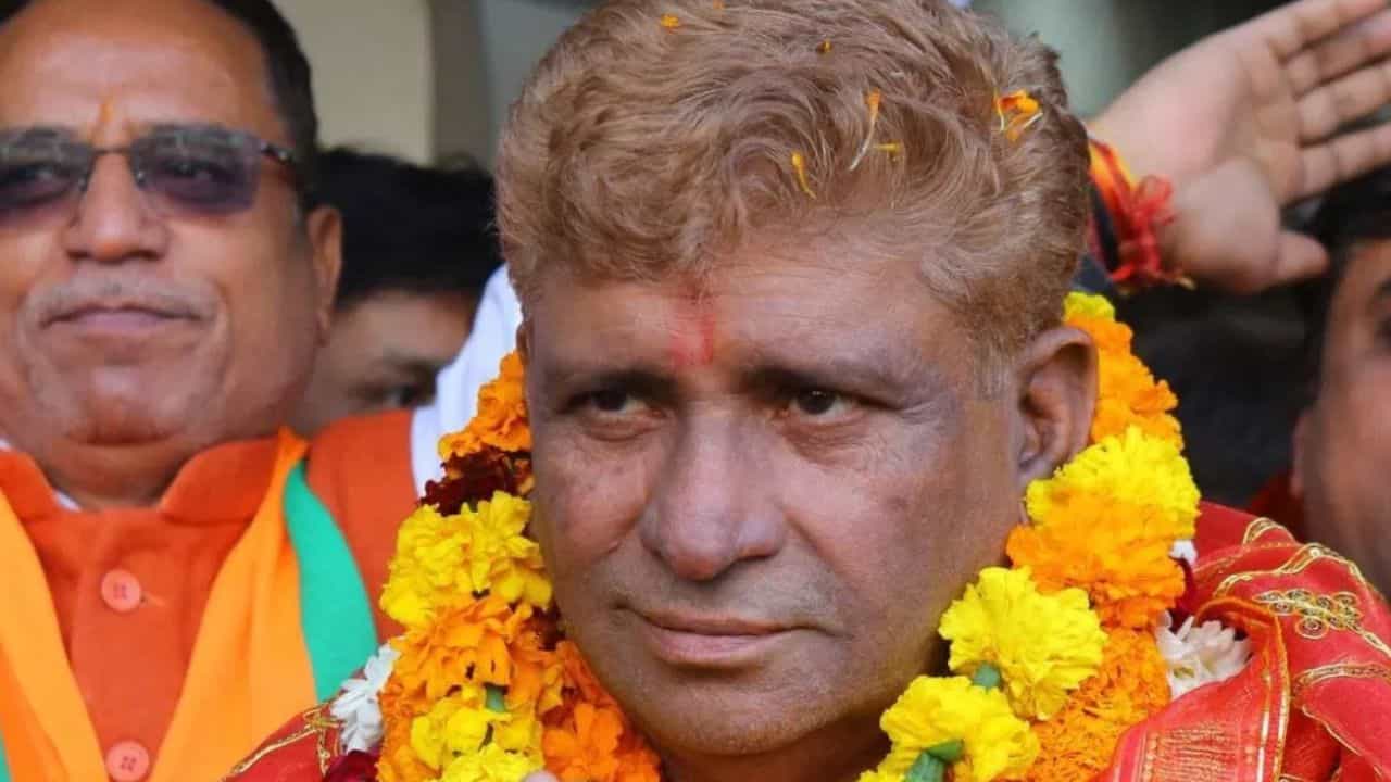 ২,৫৯,৬৭,৩৬,০৯০ টাকার সম্পত্তি! দিল্লির সবথেকে ধনী প্রার্থীকে চিনে নিন... ২,৫৯,৬৭,৩৬,০৯০ টাকার সম্পত্তি! দিল্লির সবথেকে ধনী প্রার্থীকে চিনে নিন...
