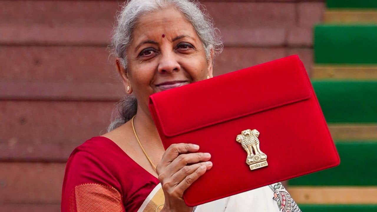 Union Budget 2025: ২০০ জেলায় ক্যানসার সেন্টার, বাজেটে বড় ঘোষণা অর্থমন্ত্রীর