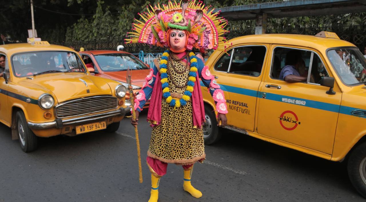 Chhau Dance: বাংলা ভাষার পরে এবার ছৌ নাচকে ধ্রুপদী তকমা? বাংলার সাংসদের প্রশ্নে কী জানাল কেন্দ্র