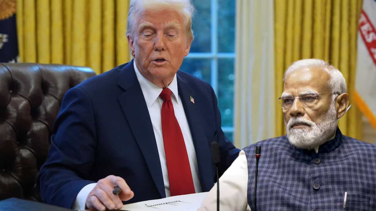 Donald Trump: মার্কিন মুলুক থেকে সোজা ভারত! ক্ষমতায় ফিরতেই সেনা-বিমানে করে এ কী পাঠালেন ট্রাম্প? Donald Trump: মার্কিন মুলুক থেকে সোজা ভারত! ক্ষমতায় ফিরতেই সেনা-বিমানে করে এ কী পাঠালেন ট্রাম্প?
