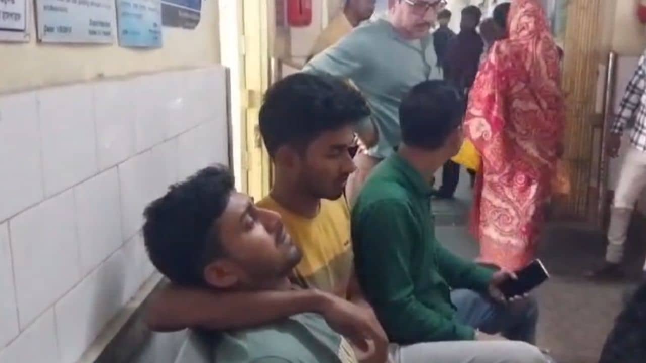 Katwa: শিবরাত্রিতে স্নান করতে গিয়ে তলিয়ে গেল দুই বন্ধু!