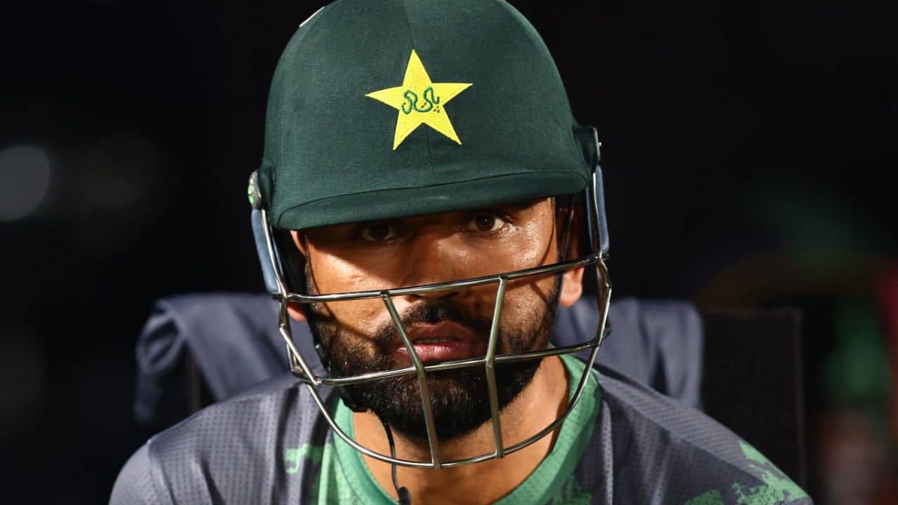 ICC Champions Trophy 2025: রবিবারের মহারণের আগে ফাঁপরে পাকিস্তান, ভারতের বিরুদ্ধে খেলার আগে ছিটকে গেলেন ফকর