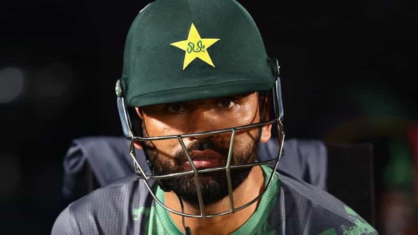 ICC Champions Trophy 2025: রবিবারের মহারণের আগে ফাঁপরে পাকিস্তান, ভারতের বিরুদ্ধে খেলার আগে ছিটকে গেলেন ফকর