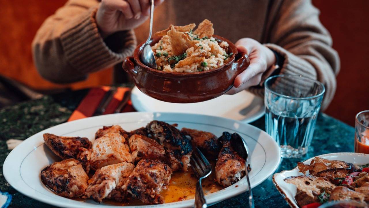 Garud Puran Story: আমিষ খেলে কি সত্যিই পাপ হয়? গরুড় পুরাণের গল্প শুনলে গায়ে কাঁটা দেবে!