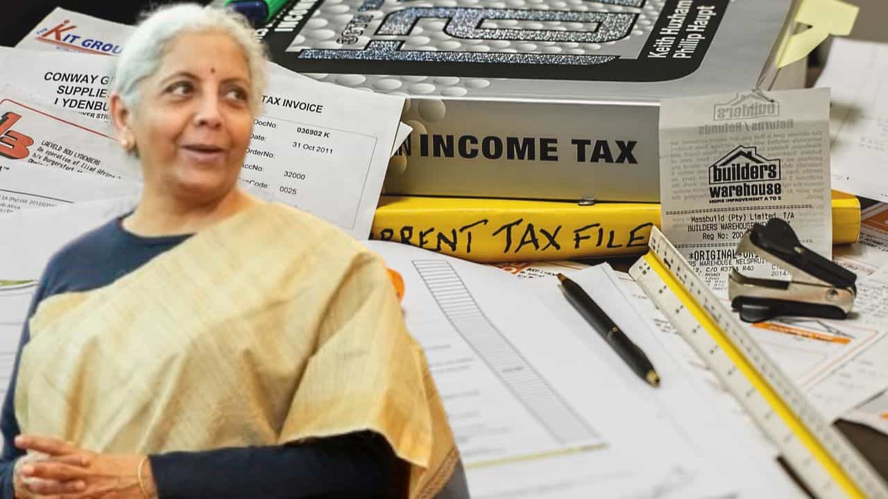 Income Tax Return: আসছে নতুন আয়কর বিল, তার আগেই বাড়ালেন রিটার্নের সময়সীমা! আস্তিনে কী তাস লুকিয়ে রেখেছেন অর্থমন্ত্রী? Income Tax Return: আসছে নতুন আয়কর বিল, তার আগেই বাড়ালেন রিটার্নের সময়সীমা! আস্তিনে কী তাস লুকিয়ে রেখেছেন অর্থমন্ত্রী?