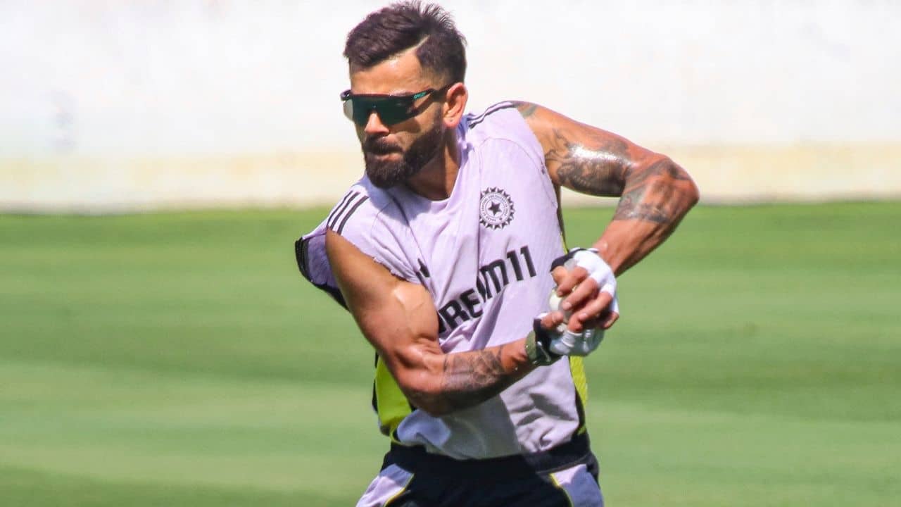 Virat Kohli: কতটা ফিট বিরাট কোহলি? রবিবারের মেগা ডুয়েলের আগে বড় আপডেট দিলেন কোচ