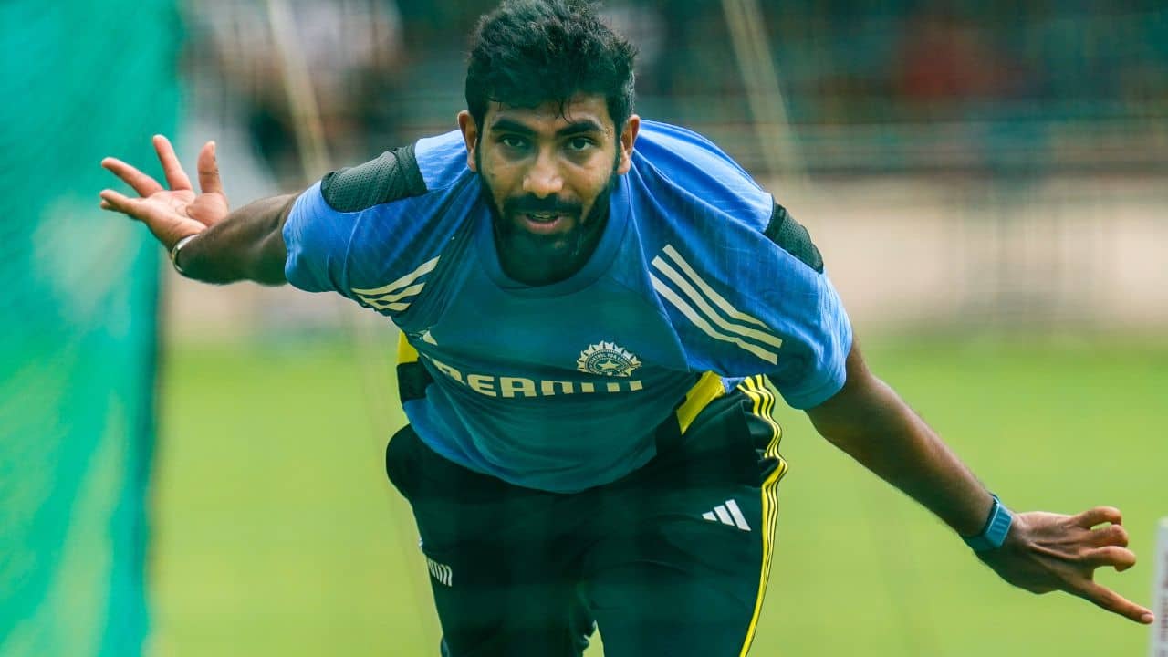 Jasprit Bumrah: চ্যাম্পিয়ন্স ট্রফিতে জসপ্রীত বুমরার ভবিষ্যৎ কী? আগামী ২৪-৪৮ ঘণ্টার মধ্যেই হবে পরিষ্কার!