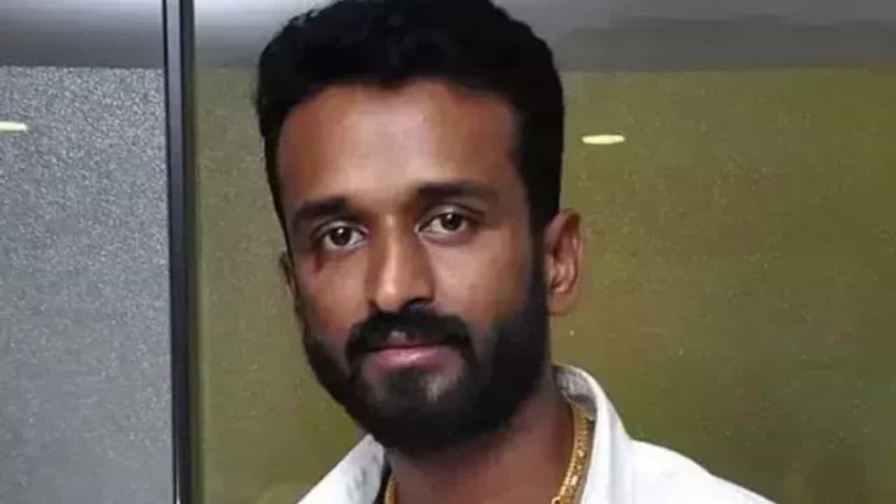 গোয়ার ভাড়া বাড়ি থেকে উদ্ধার রজনীকান্তের ছবির প্রযোজকের দেহ গোয়ার ভাড়া বাড়ি থেকে উদ্ধার রজনীকান্তের ছবির প্রযোজকের দেহ