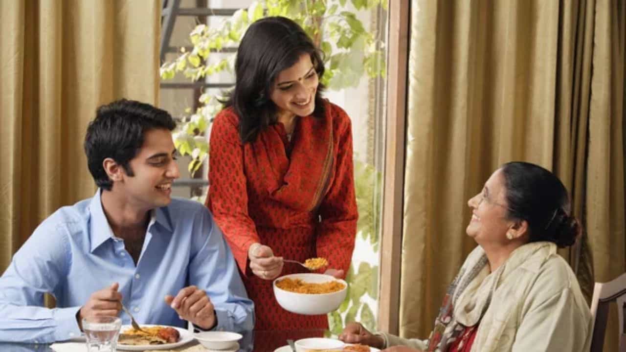 লাগবে মাত্র ১৩ মিনিট, চাল-ডালের এই পদ পেলেই থালা চেটেপুটে খাবেন অতিথিরা লাগবে মাত্র ১৩ মিনিট, চাল-ডালের এই পদ পেলেই থালা চেটেপুটে খাবেন অতিথিরা