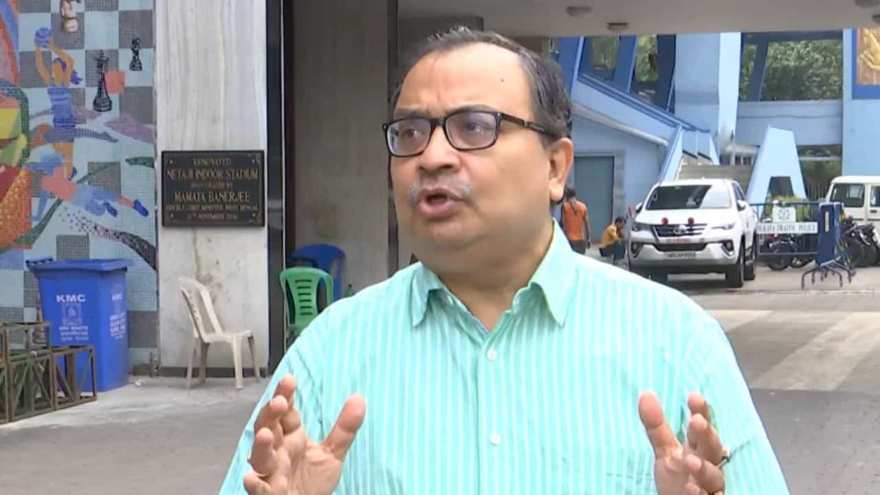 Kunal Ghosh on CBI Charge sheet: জনৈক অভিষেকের নাম জড়াতেই কুণাল বললেন, 'আমি জানি না, আমি দেখিনি' Kunal Ghosh on CBI Charge sheet: জনৈক অভিষেকের নাম জড়াতেই কুণাল বললেন, 'আমি জানি না, আমি দেখিনি'