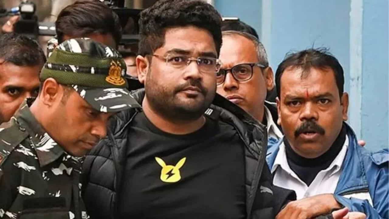 Kuntal Ghosh: 'কাকু'-র পর এবার কুন্তলের কণ্ঠস্বরের নমুনা সংগ্রহ করবে CBI, কোন তথ্য সামনে আসবে? Kuntal Ghosh: 'কাকু'-র পর এবার কুন্তলের কণ্ঠস্বরের নমুনা সংগ্রহ করবে CBI, কোন তথ্য সামনে আসবে?