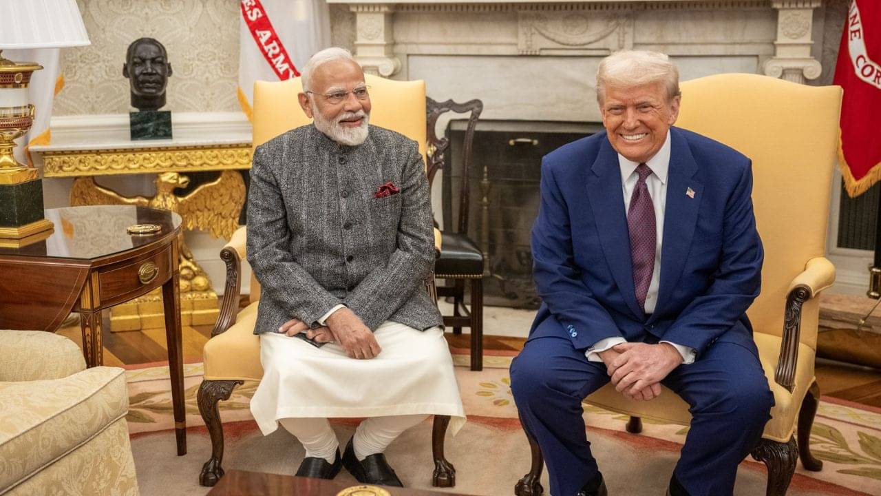 Modi-Trump: বৈঠক শেষে বাংলাদেশ নিয়ে প্রশ্ন উঠতেই ট্রাম্প বললেন মোদী দেখে নেবেন...