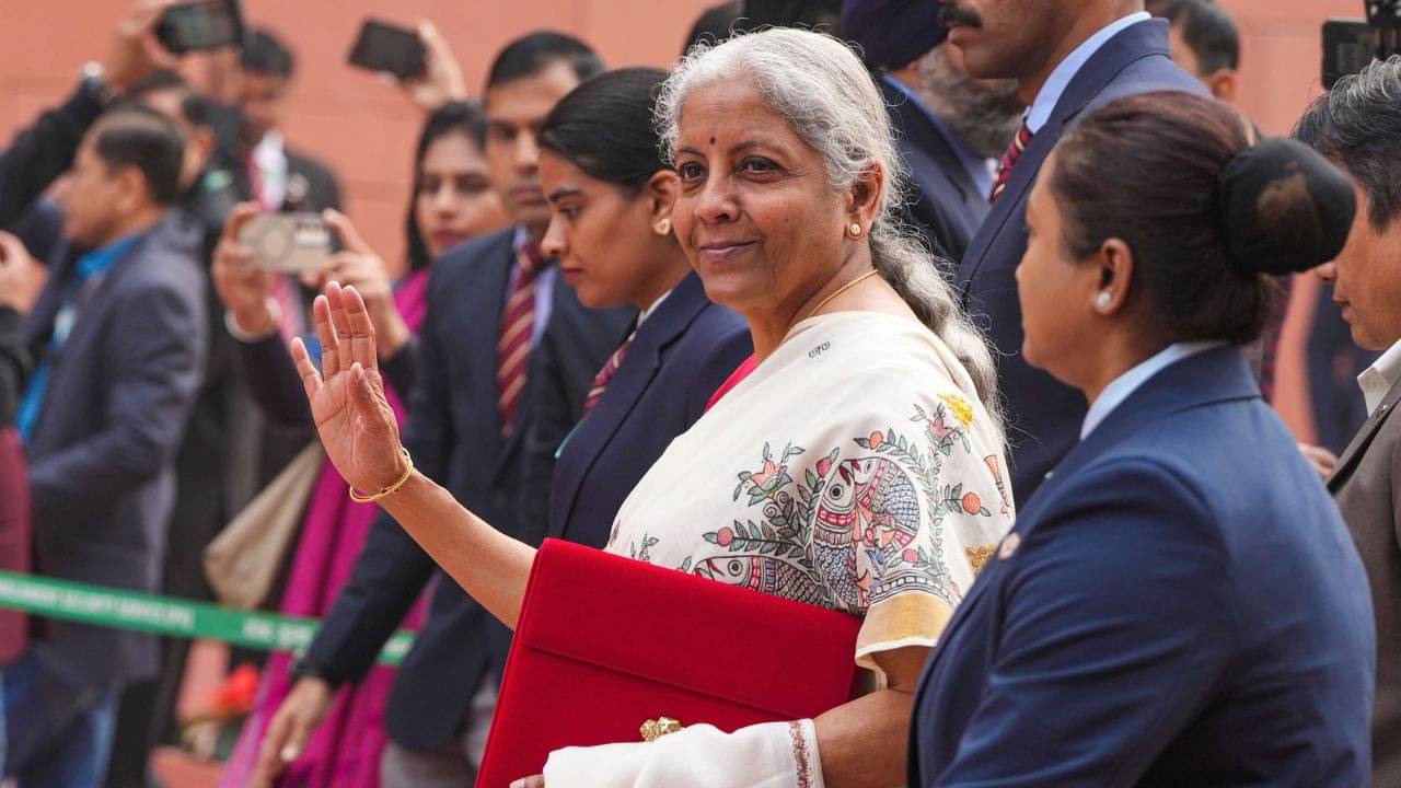 Budget 2025 Highlights: ঐতিহাসিক বাজেট বললেন প্রধানমন্ত্রী, ২ শতাংশ মানুষ আয়কর দেয়, খোঁচা বিরোধীদের