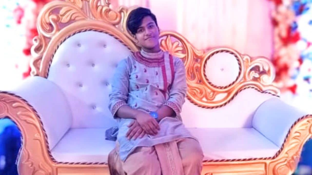 Hooghly: ওর গায়ে নখ দিয়ে খামচে দেওয়ার দাগ..., রাত পর্যন্ত চলত ভিডিয়ো কল, প্রীতম-অভির সেই প্রেমই কাল হল!