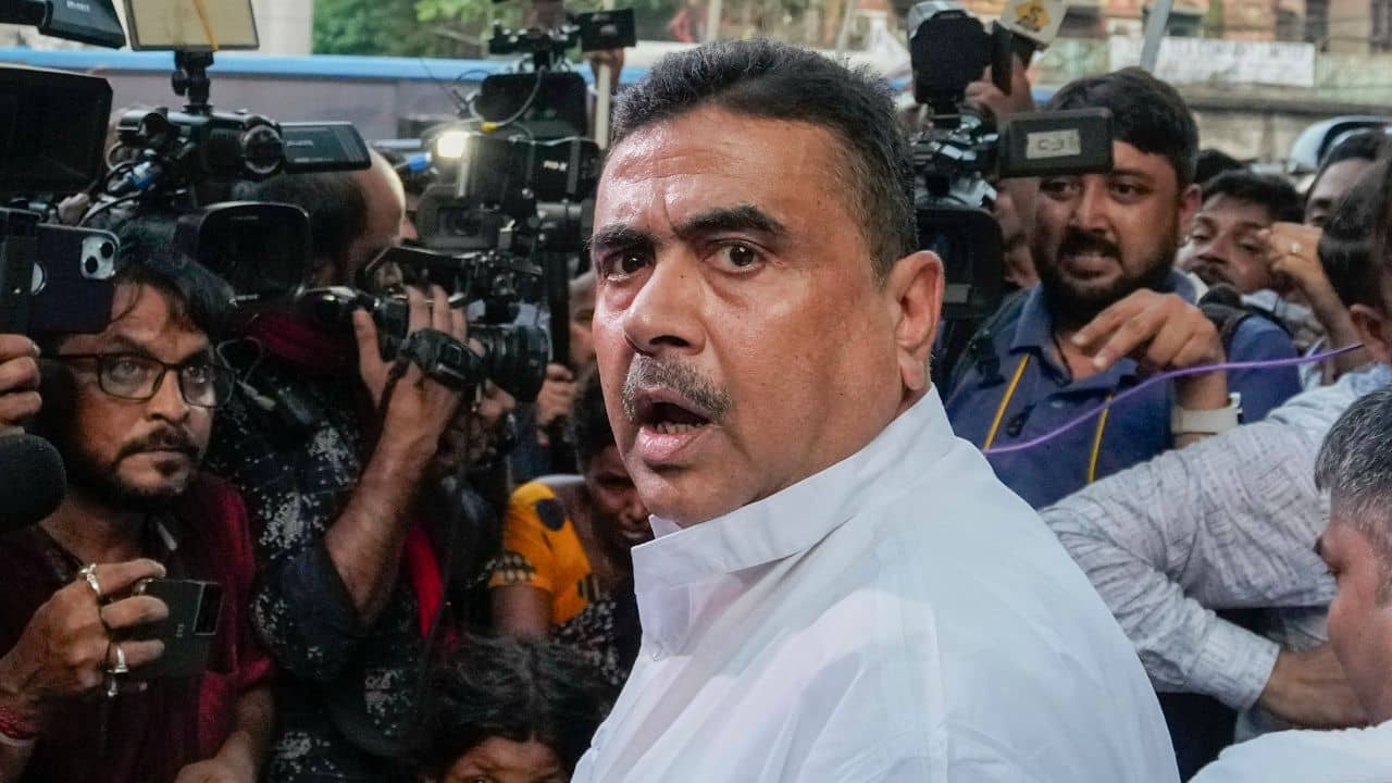 Governor: ঠেলায় না পড়লে বিড়াল গাছে ওঠে না, অধিবেশনের আগে বড় দাবি শুভেন্দুর