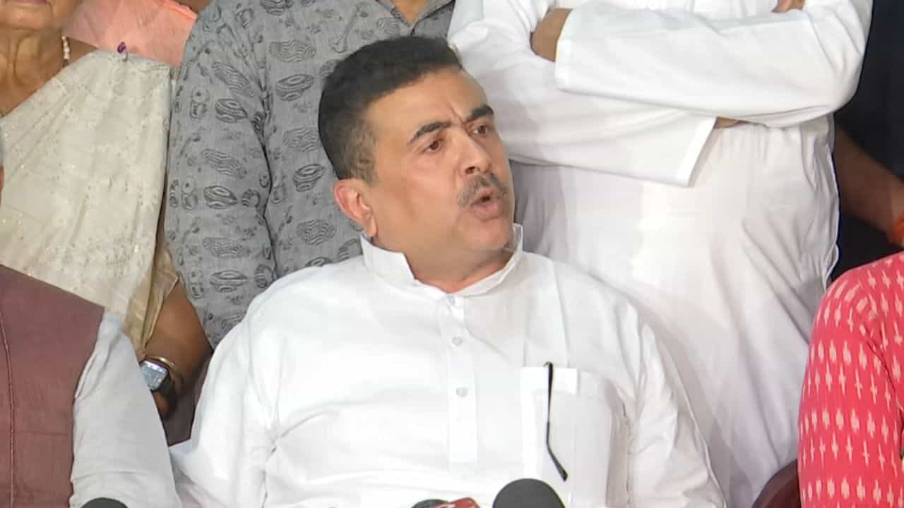 Suvendu Adhikari: মুখ্যমন্ত্রীর করা ভূতুড়ে ভোটারের অভিযোগ 'বেসলেস', বলেছে কমিশন, দাবি শুভেন্দুর Suvendu Adhikari: মুখ্যমন্ত্রীর করা ভূতুড়ে ভোটারের অভিযোগ 'বেসলেস', বলেছে কমিশন, দাবি শুভেন্দুর