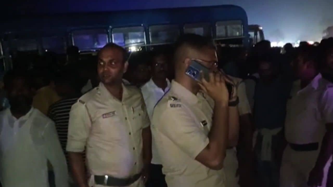 Minakhan Accident: বাসন্তী রোডে দুর্ঘটনার কবলে বিয়েবাড়ির বাস, এখনও পর্যন্ত ৪ জনের মৃত্যু, আহত অন্ততপক্ষে ২৫