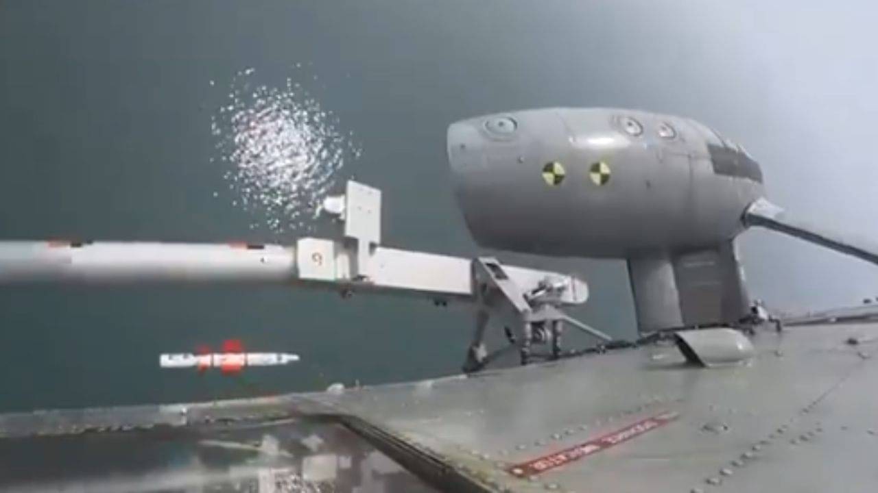 Indian Navy: জলের তলায় খেলা শুরু, নিমেষে নিশ্চিহ্ন হয়ে যাবে শত্রুজাহাজ! সেনার হাতে এল নয়া অস্ত্র