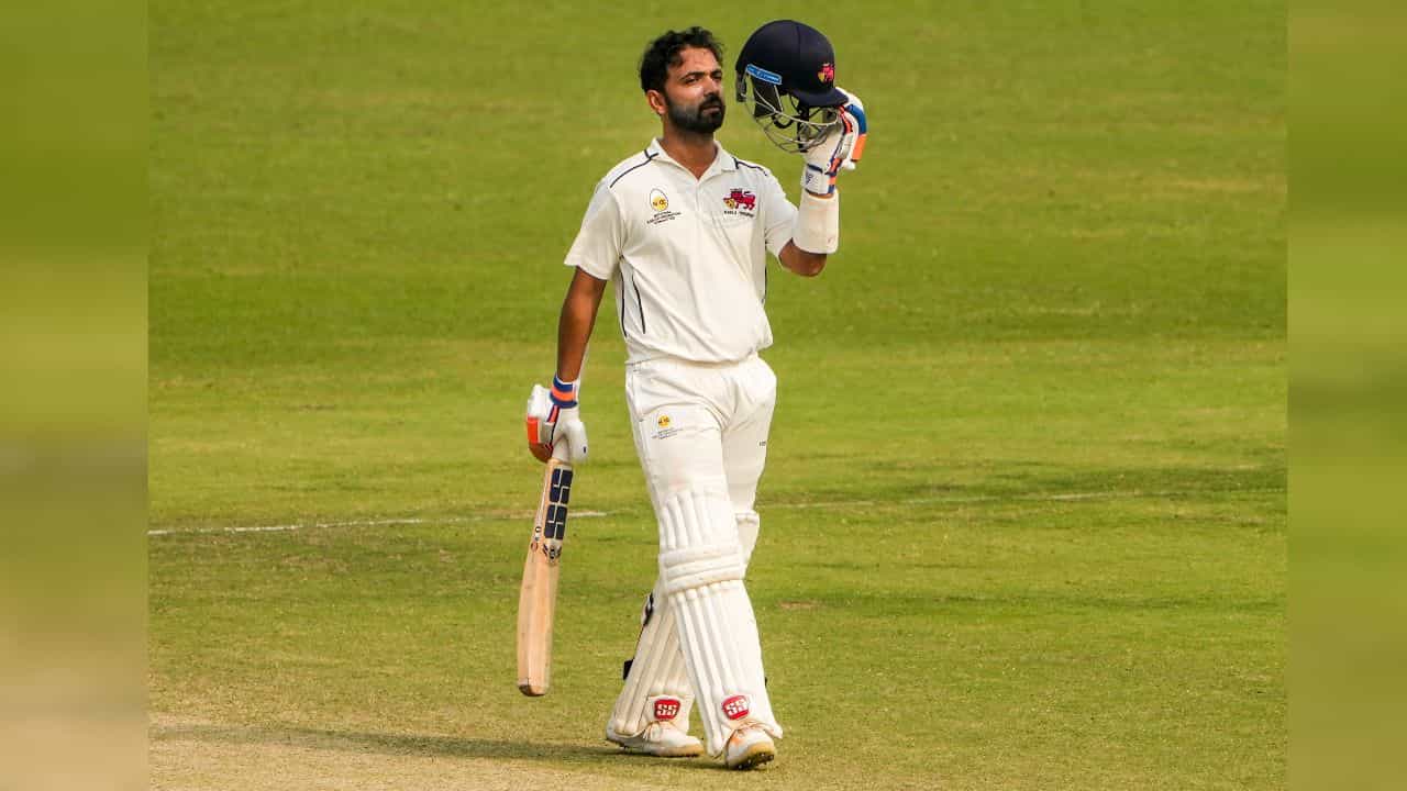 Ranji Trophy: ইডেনে রাহানের দাপট, চারদিনেই সেমিফাইনাল নিশ্চিত মুম্বইয়ের Ranji Trophy: ইডেনে রাহানের দাপট, চারদিনেই সেমিফাইনাল নিশ্চিত মুম্বইয়ের