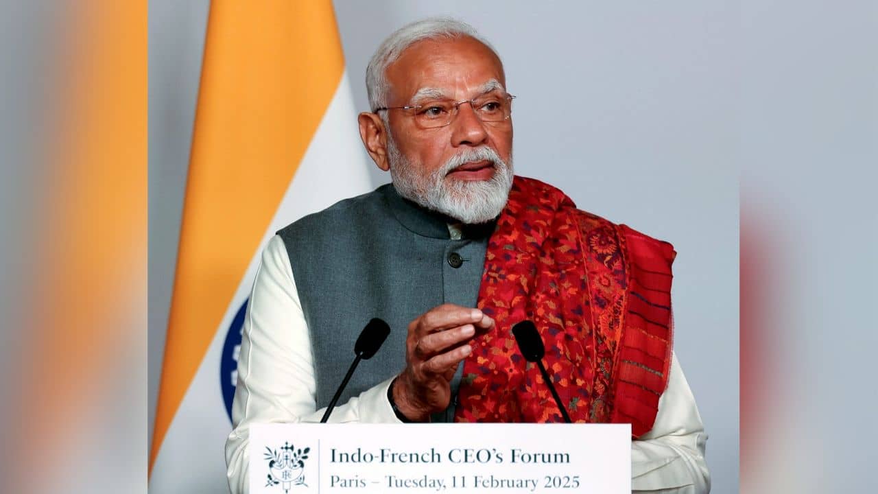 PM Modi: ভারতে বিনিয়োগের এটাই সঠিক সময়, ফ্রান্স থেকে বার্তা মোদীর