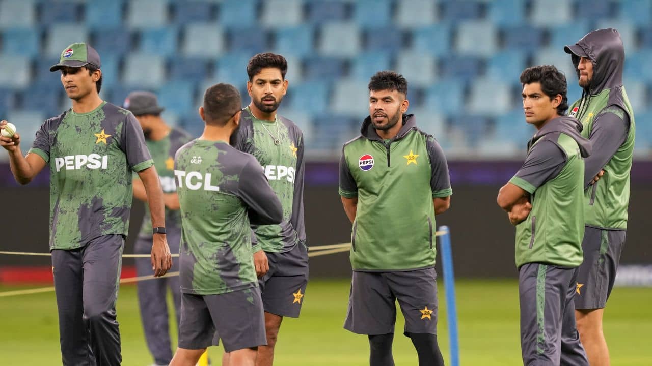 IND vs PAK: এটা ৯০ সাল নয়..., ভারতের বিরুদ্ধে নামার আগে বলছেন পাকিস্তানের হেড কোচ