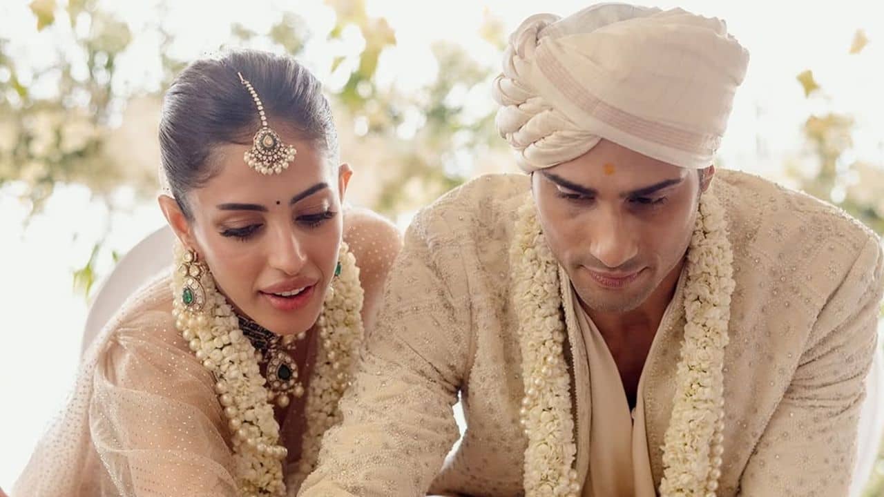 ছেলের বিয়েতে প্রবেশ নিষেধ বম্বে কাঁপানো নায়কের!