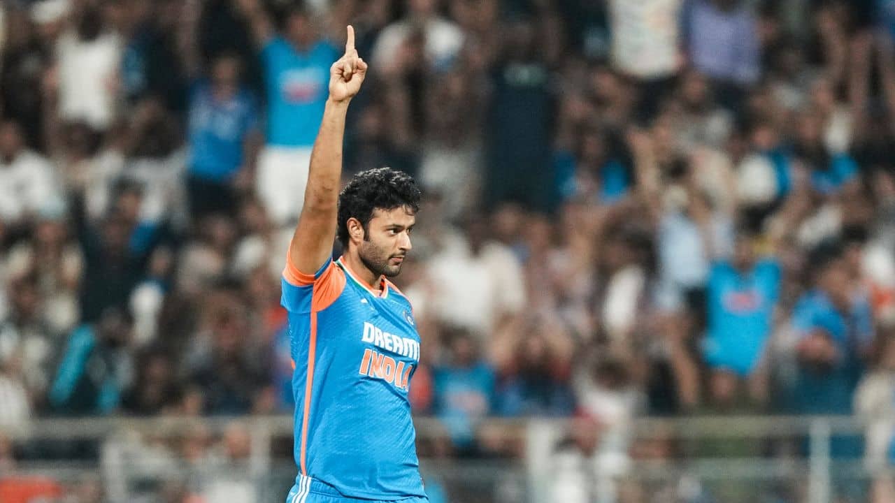 Shivam Dube: ঘরের মাঠে শিবম দুবের অবিশ্বাস্য রেকর্ড, যা বিশ্বের আর কারও নেই!