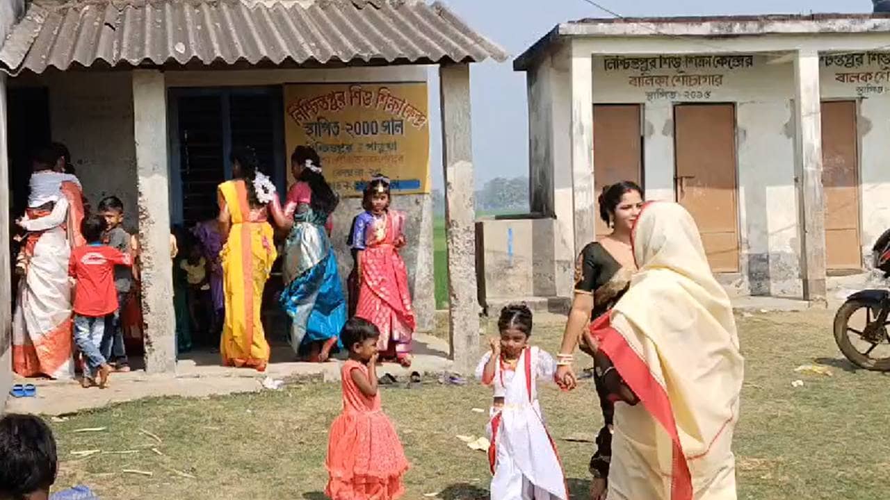 School: পুজো মিটলেই ‘পাকাপাকি’ বন্ধের পথে স্কুল! সরস্বতী এলেও মুখভার পড়ুয়াদের