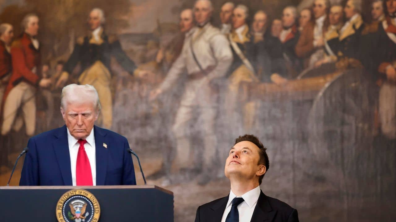 Elon Musk: ইতিহাস মুছতে চায় মাস্ক? আমেরিকার দুই সরকারি প্রতিষ্ঠানে তালা ঝোলানোর দাবি টেসলা-কর্তার