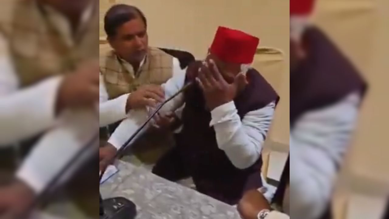 Uttar Pradesh: '...রাম-সীতা কোথায়?', তারস্বরে চিৎকার করে হাউহাউ করে কাঁদলেন সাংসদ Uttar Pradesh: '...রাম-সীতা কোথায়?', তারস্বরে চিৎকার করে হাউহাউ করে কাঁদলেন সাংসদ