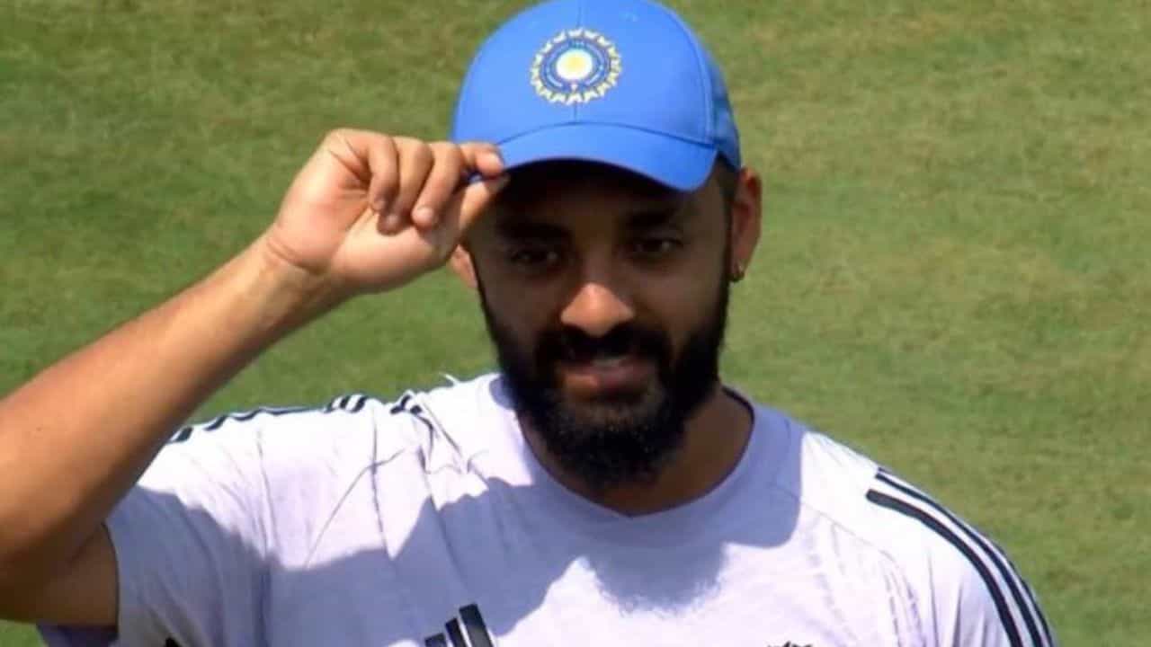 IND vs ENG: বরুণের অভিষেক, বিরাটের কামব্যাক; রবিবাসরীয় ম্যাচে কেমন হল ভারত-ইংল্যান্ডের একাদশ? IND vs ENG: বরুণের অভিষেক, বিরাটের কামব্যাক; রবিবাসরীয় ম্যাচে কেমন হল ভারত-ইংল্যান্ডের একাদশ?