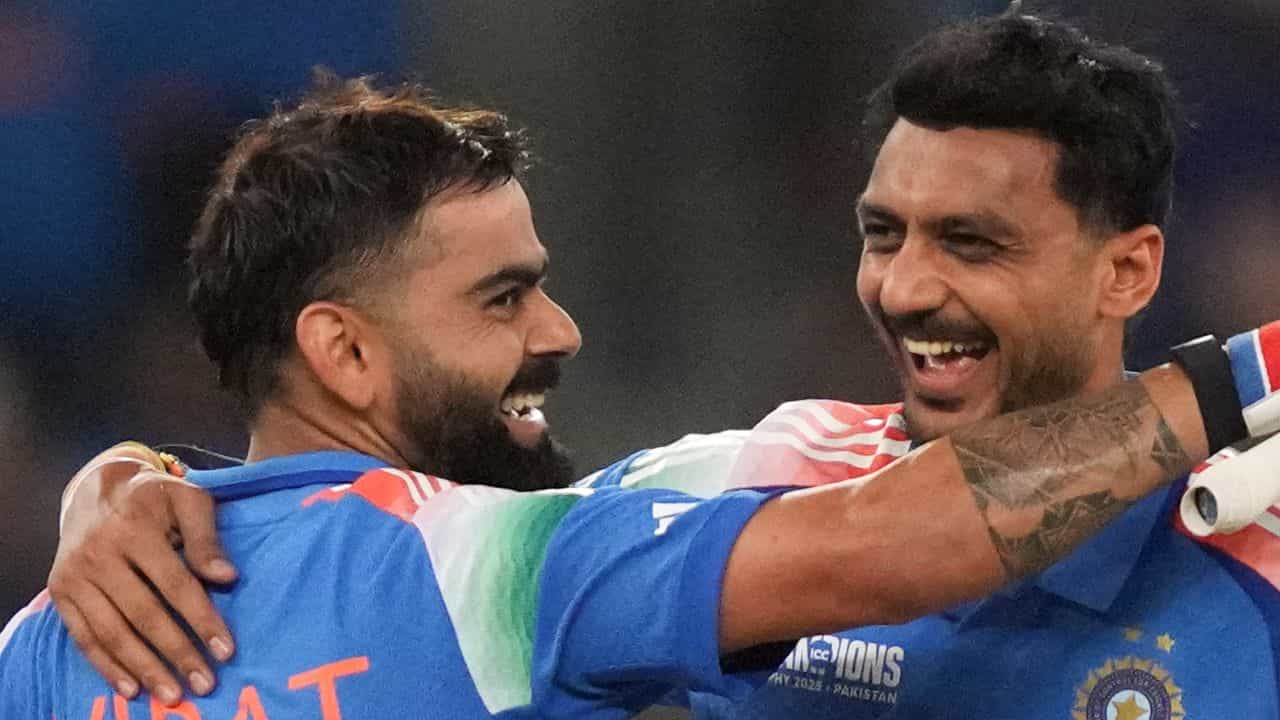 Virat Kohli: 'অতিথি' আপ্যায়ন করে ক্লান্ত কিং, ছুটির প্ল্যান বলে দিলেন বিরাট কোহলি! Virat Kohli: 'অতিথি' আপ্যায়ন করে ক্লান্ত কিং, ছুটির প্ল্যান বলে দিলেন বিরাট কোহলি!