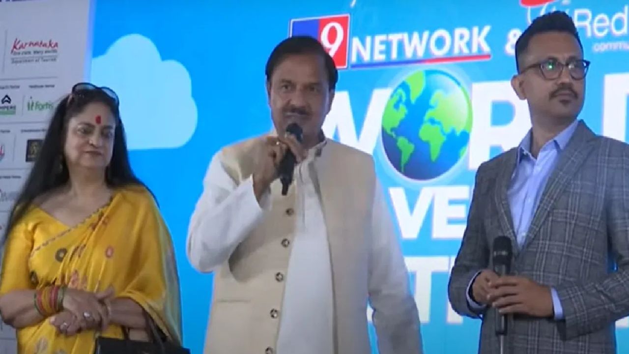 'বিশ্ব ভ্রমণের আগে পুরো ভারত ভ্রমণ করা জরুরি', WTTF-র প্রশংসায় পঞ্চমুখ বিজেপি সাংসদ 'বিশ্ব ভ্রমণের আগে পুরো ভারত ভ্রমণ করা জরুরি', WTTF-র প্রশংসায় পঞ্চমুখ বিজেপি সাংসদ